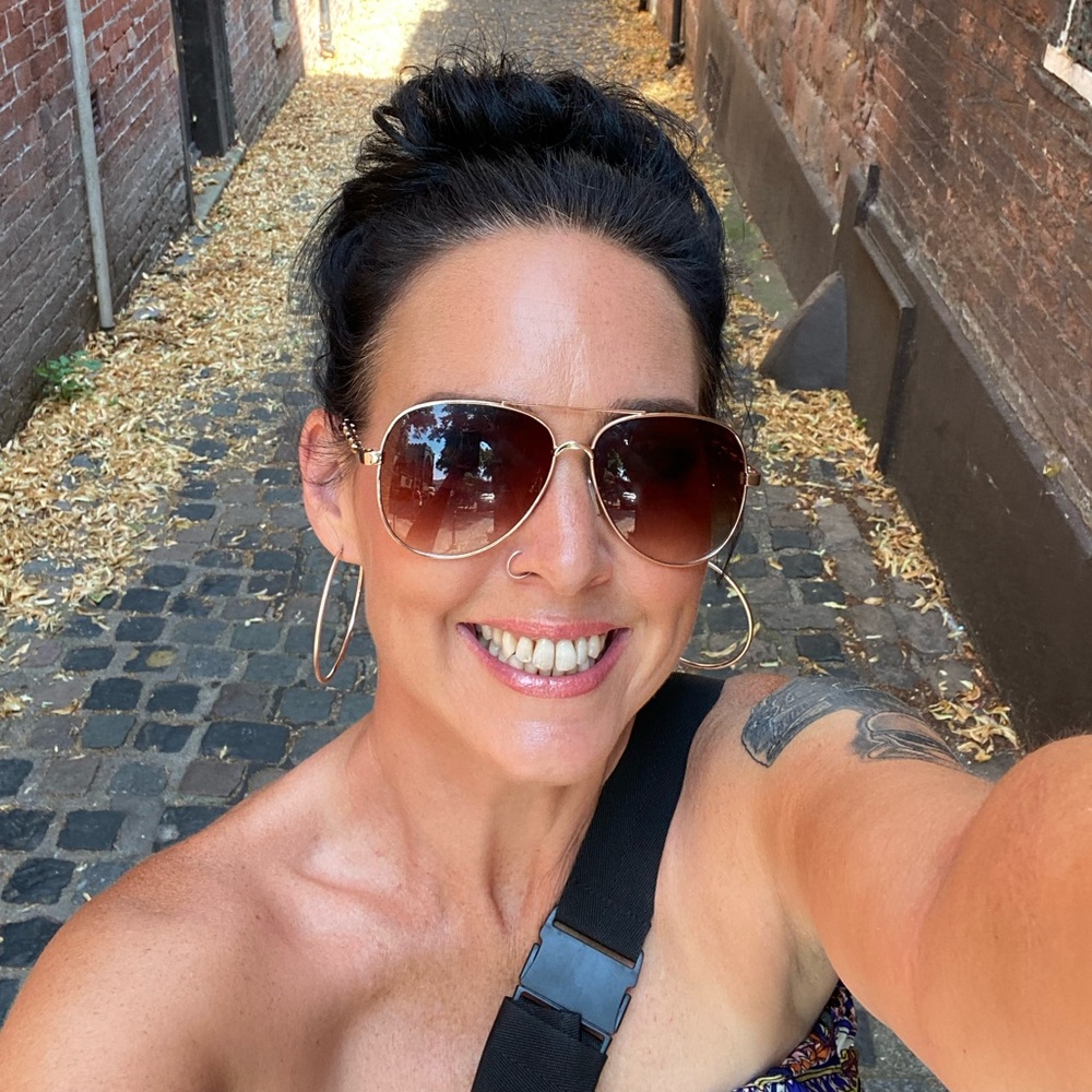 Meet your Posher, Keri